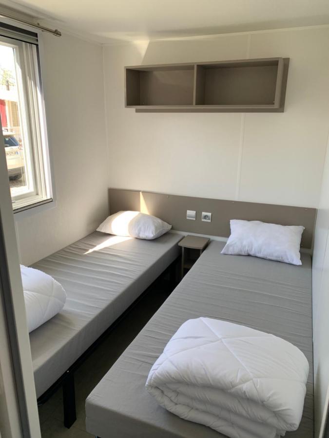 Mobilhome Vias Plage Dans Camping Luaran gambar