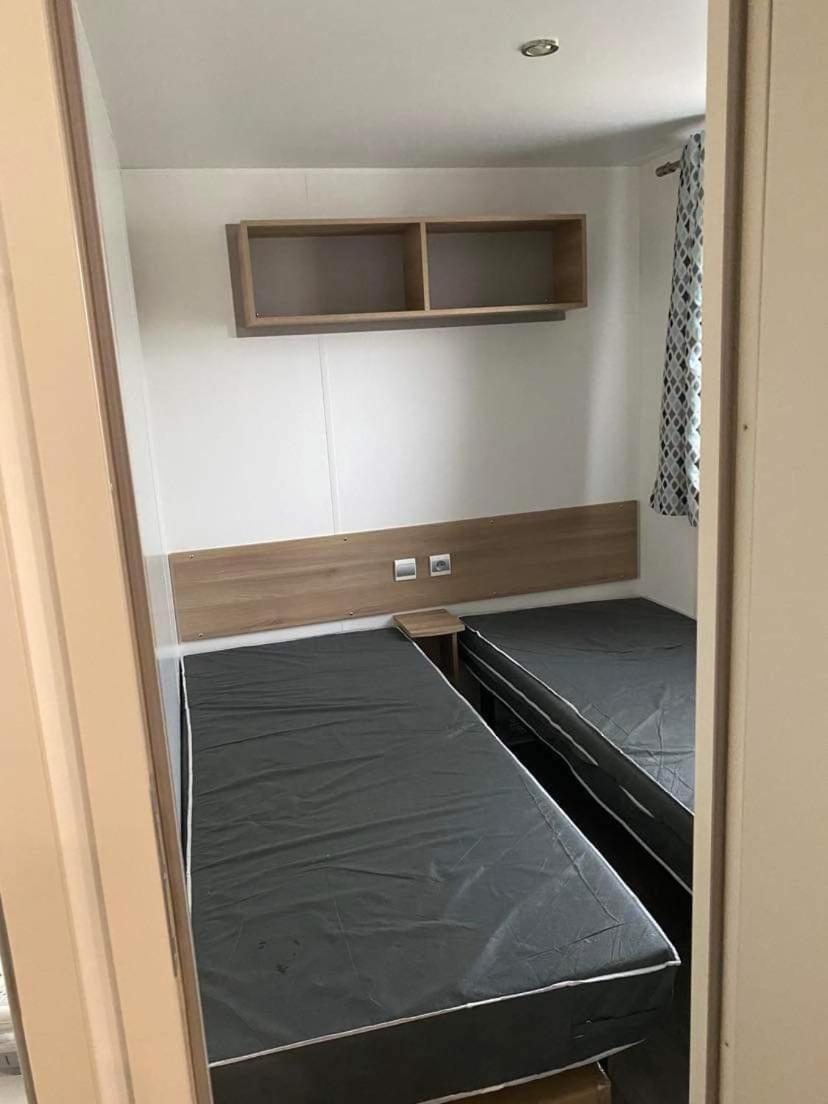Mobilhome Vias Plage Dans Camping Luaran gambar