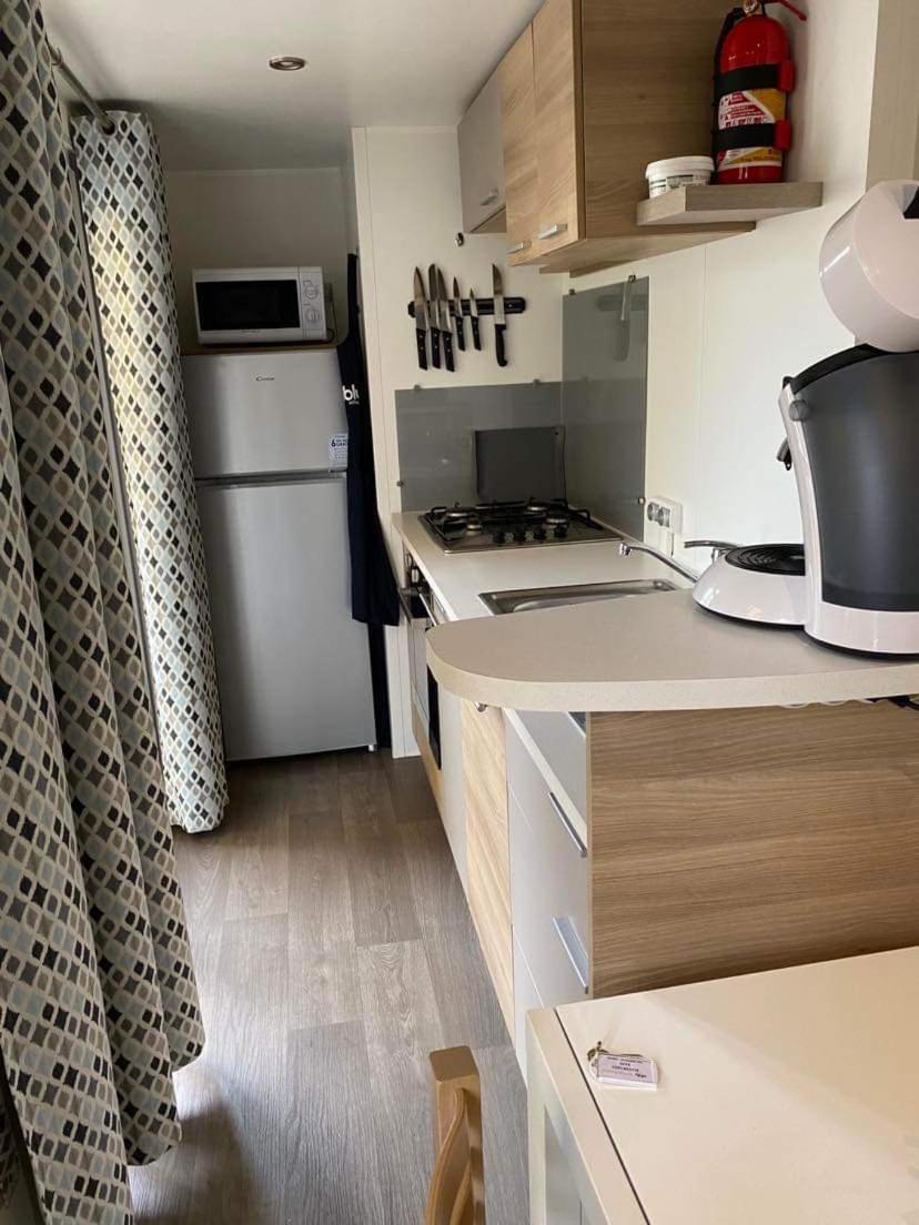 Mobilhome Vias Plage Dans Camping Luaran gambar