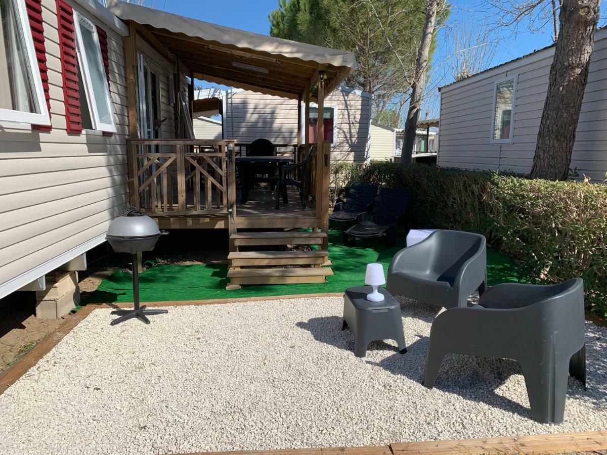 Mobilhome Vias Plage Dans Camping Luaran gambar